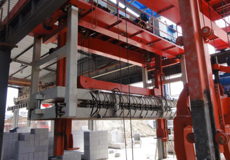 加氣線掰板機(jī)