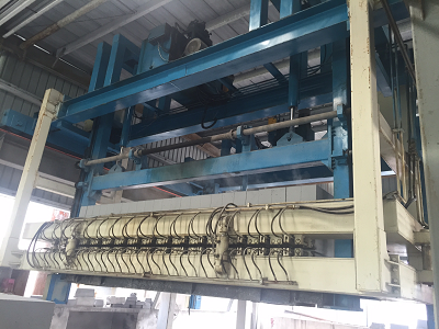 加氣線掰板機(jī)